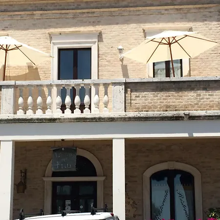 Gasthof Relais Borgo Sul Mare - Ospitalita Diffusa Silvi 3*