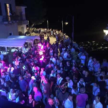 Pensjonat Relais Borgo Sul Mare - Ospitalita Diffusa Silvi 3*